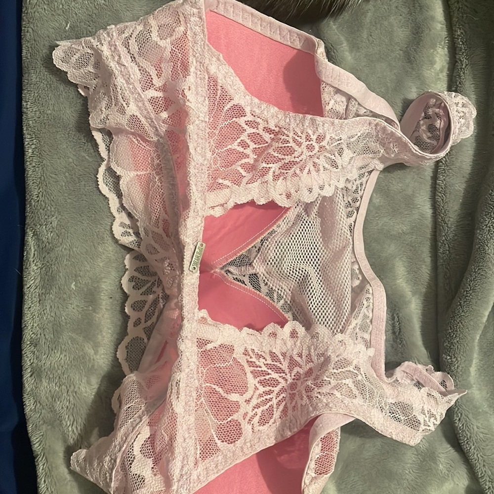 Pink bralette,XS - Picture 2 of 3